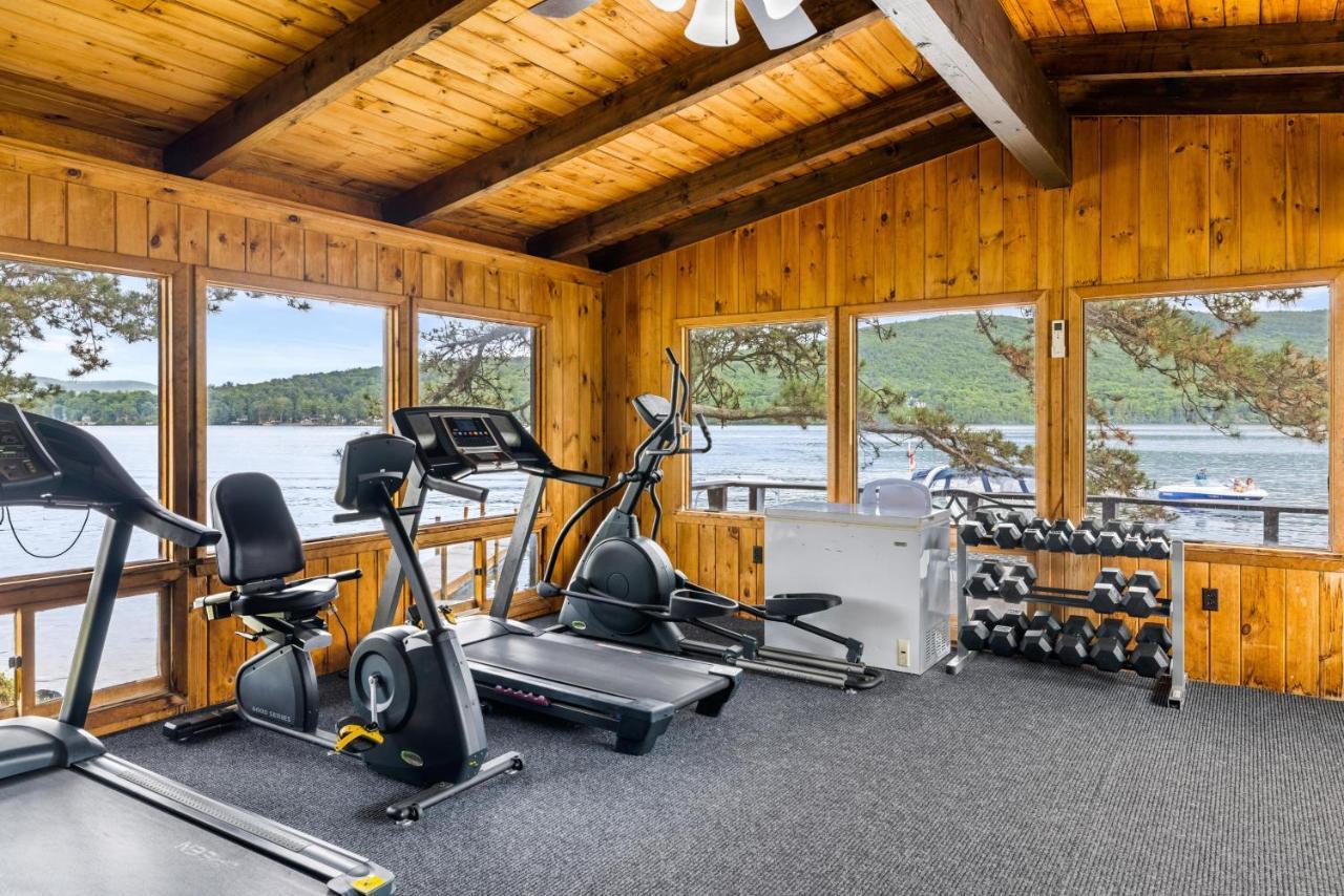Sun Castle Resort Lake George Bagian luar foto