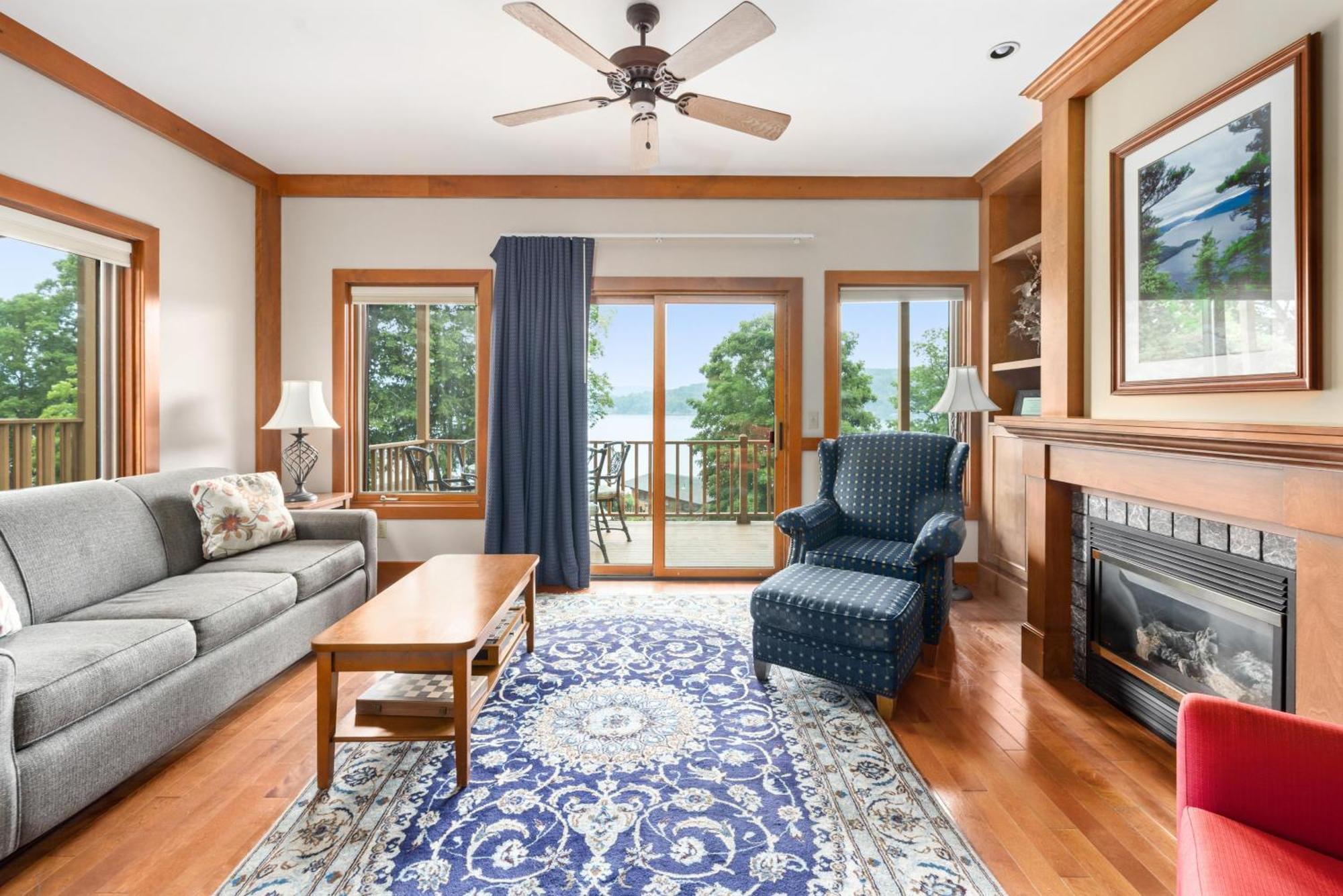 Sun Castle Resort Lake George Bagian luar foto