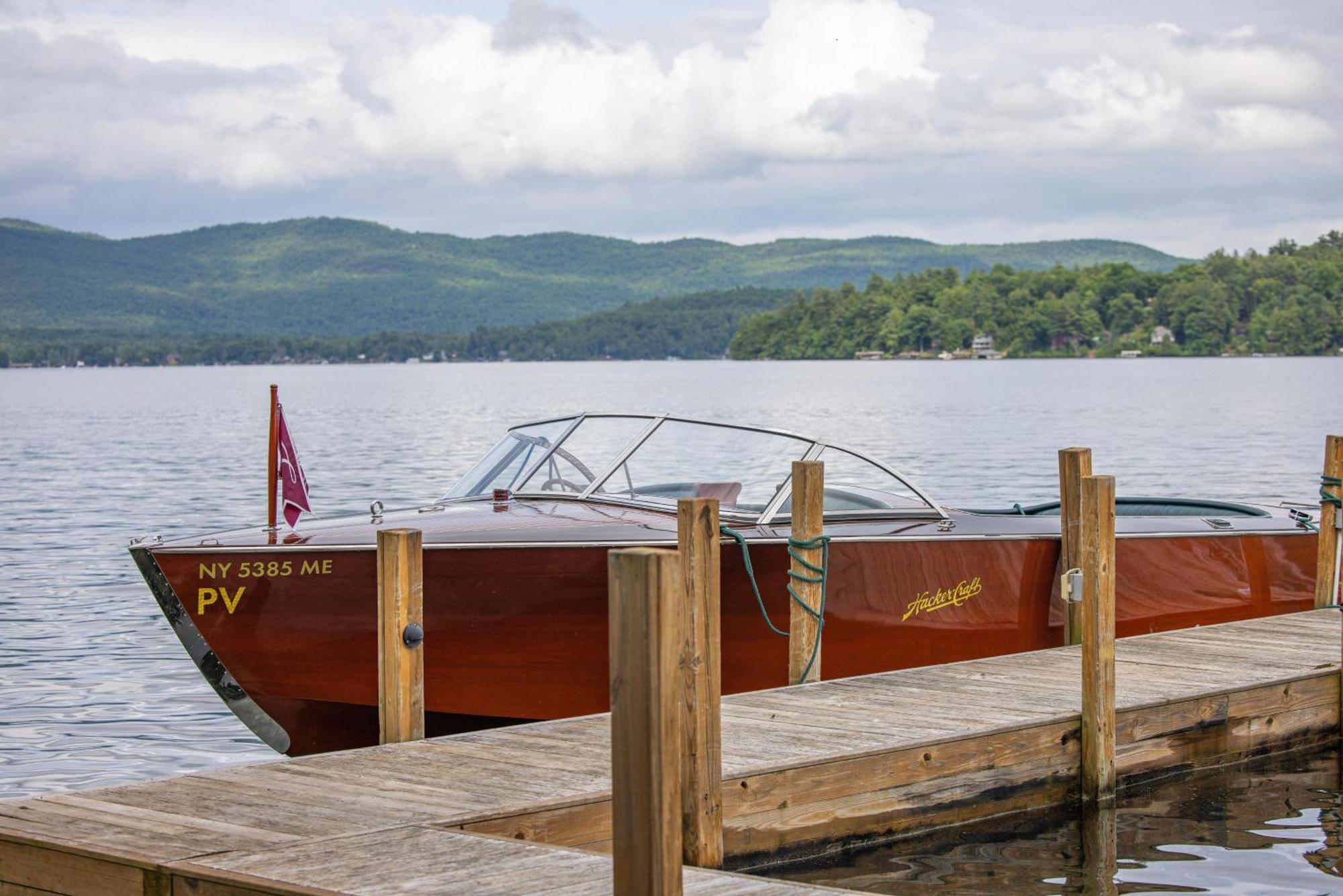 Sun Castle Resort Lake George Bagian luar foto
