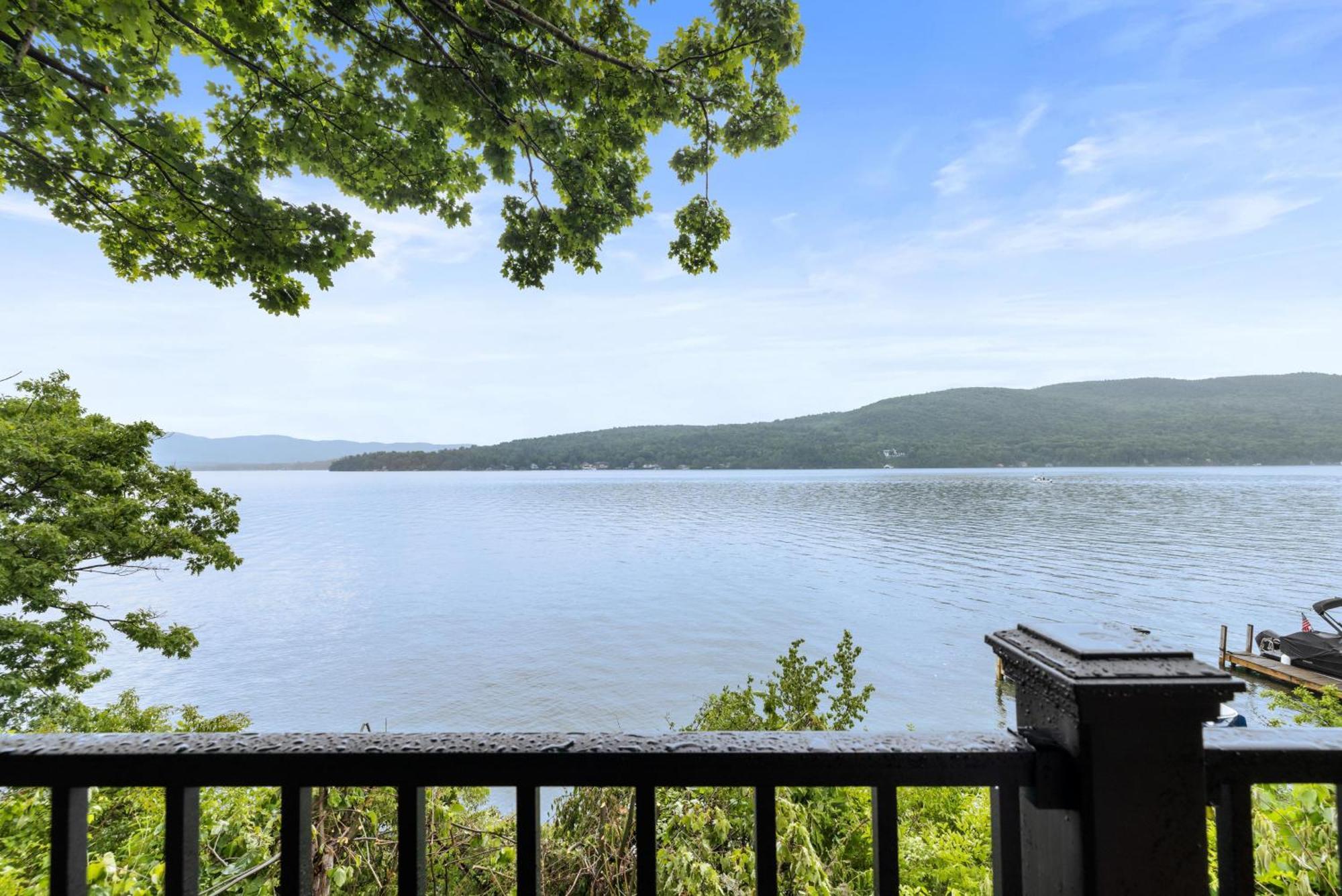 Sun Castle Resort Lake George Bagian luar foto