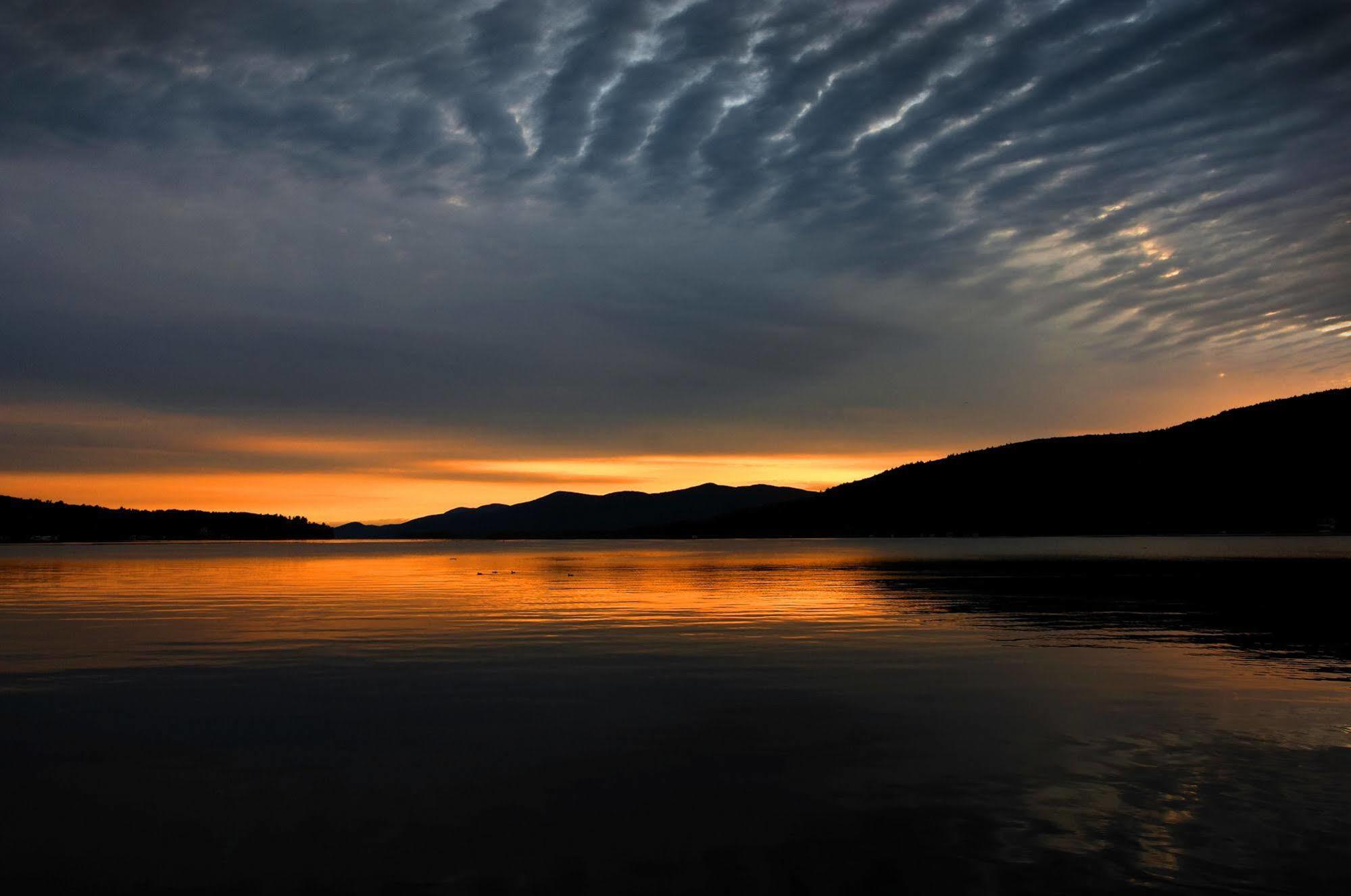 Sun Castle Resort Lake George Bagian luar foto